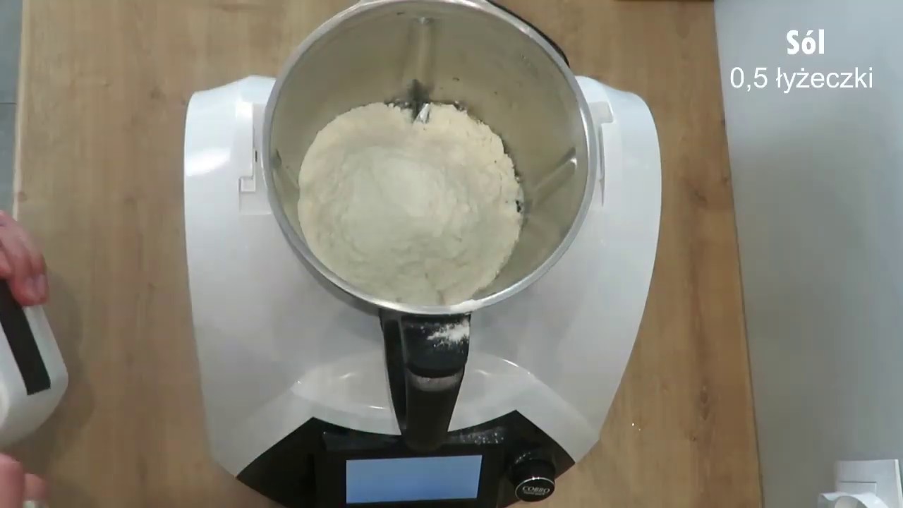 Ciasto na pizze - wielofunkcyjny robot kuchenny cobbo thermo plus Daria  Wojciechwska - COBBO