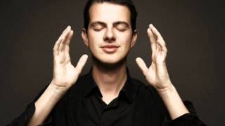 Chords for Philippe Jaroussky. "Ombra mai fu" ( Serse ) by G.- F. Händel.