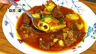 Goulash soup according to the recipe of Hungarian chefs, this is how it is prepared in Budapest