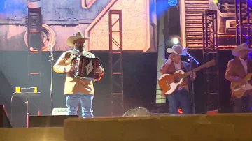 Intocable - Dímelo - En Vivo 2023