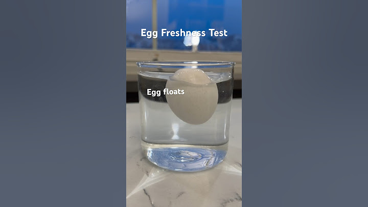 Test čerstvosti vajec 😲 #healthtips #healthhacks #foodhacks #nutritiontips #shorts