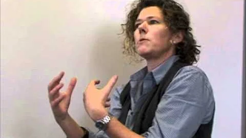 Tessa Holmes disusses drawing from drawing at The ...