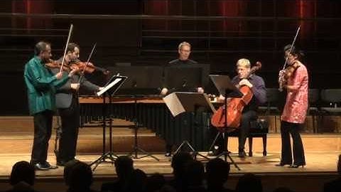 Andy Akiho: LIgNEouS 1 / Ensemble Modern