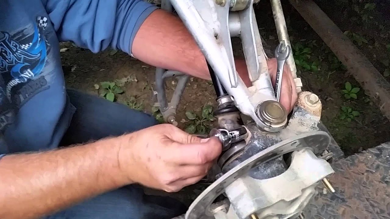 Polaris rzr 800 xp, cv joint repair 3 YouTube