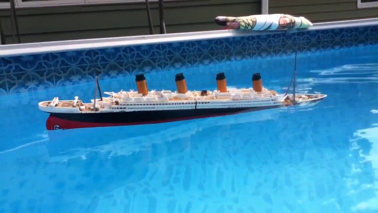 Model 1 570 Titanic Sinking And Splitting