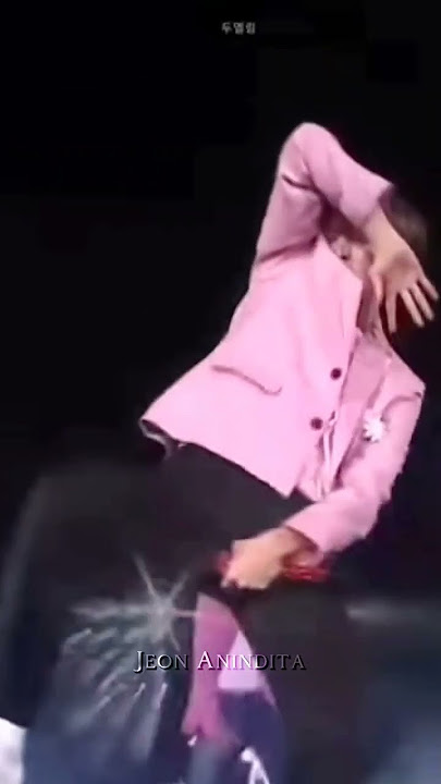 On demand 😳❤️‍🔥 J-hope X Baepsae 🙂🔥 #Jhope #jhopeedits #bts #btsjhope #btshobi #hotjhope #btsshorts