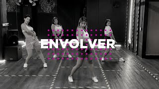 ENVOLVER - Anitta | Coreografía Oficial Dance Workout | DNZ Workout | DNZ Studio Resimi