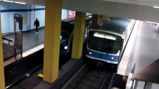 Zugkreuzung In Der Station Nordfridhof 102