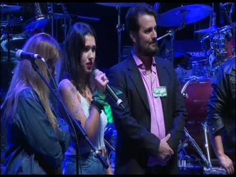 HOMENAJE A RAMIRO MARADEY vivo y85