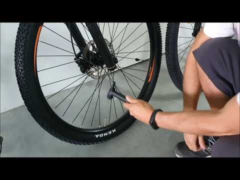 Video: Cómo Inflar Una Rueda De Bicicleta