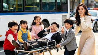 Download lagu Four Genius Little Kids Caught the Thief on the Bus and Won Everyone’s Applause.