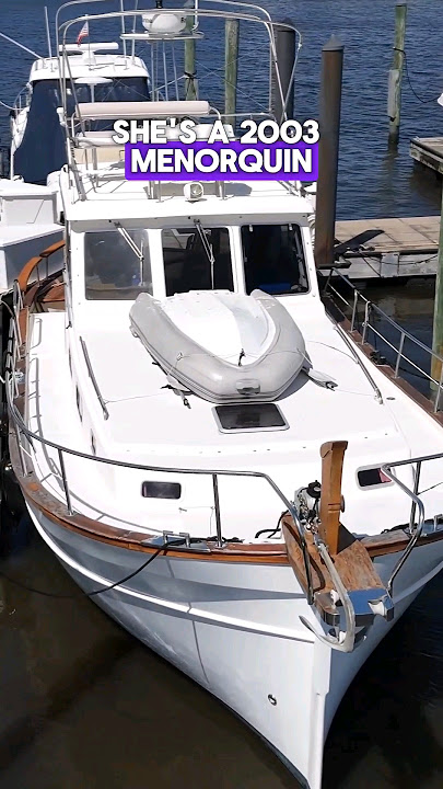 (Part 1 of 2) A SHOCKINGLY Comfortable & Unique Little/Big Trawler [Short Tour]