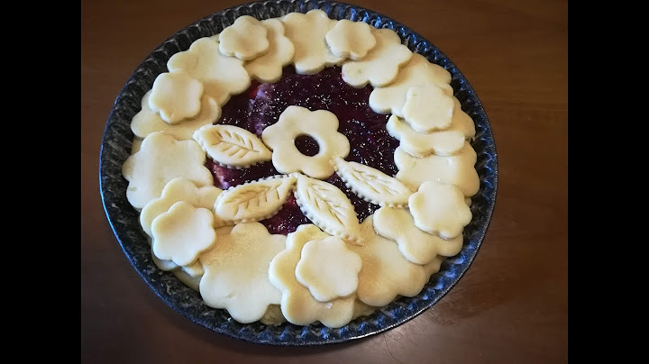 Crostata con ricotta e confettura di amarene