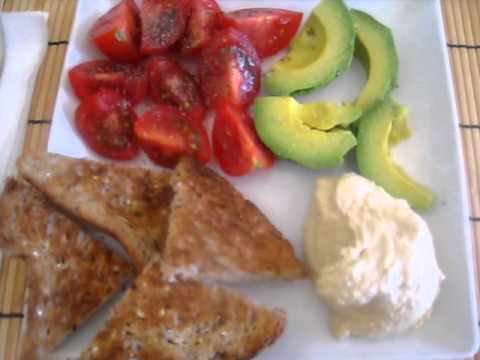 body-for-life---lunch---tomato,-avocado,-hummus-with-11-grain-toast