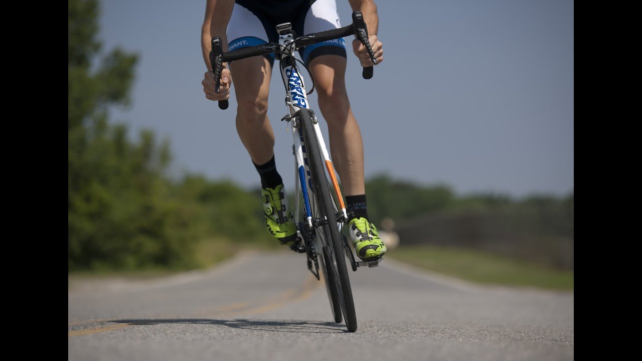 WHAT MAKES A BIKE STABLE? BALANCING A BIKE BIKE STABILITY YouTube