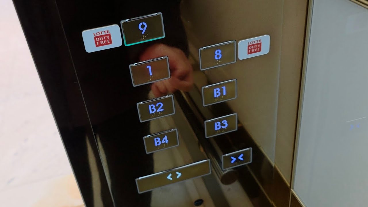 중국어 안내양 SSVF7!! 서울 송파구 롯데월드몰 에비뉴엘 면세점구간 현대엘리베이터 탑사기