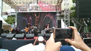 Download Lagu Tegar Demi Tuhan Aku Ikhlas MP3 Tegar Demi Tuhan Aku Ikhlas