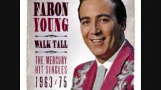 Faron Young -  Here I am In Dallas chords
