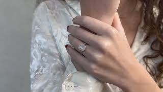 Vidéo: Solitaire Tiffany & Co "Soleste Halo" en platine avec un diamant taille émeraude de 1,59 Cts (H-VVS1). Taille 50.