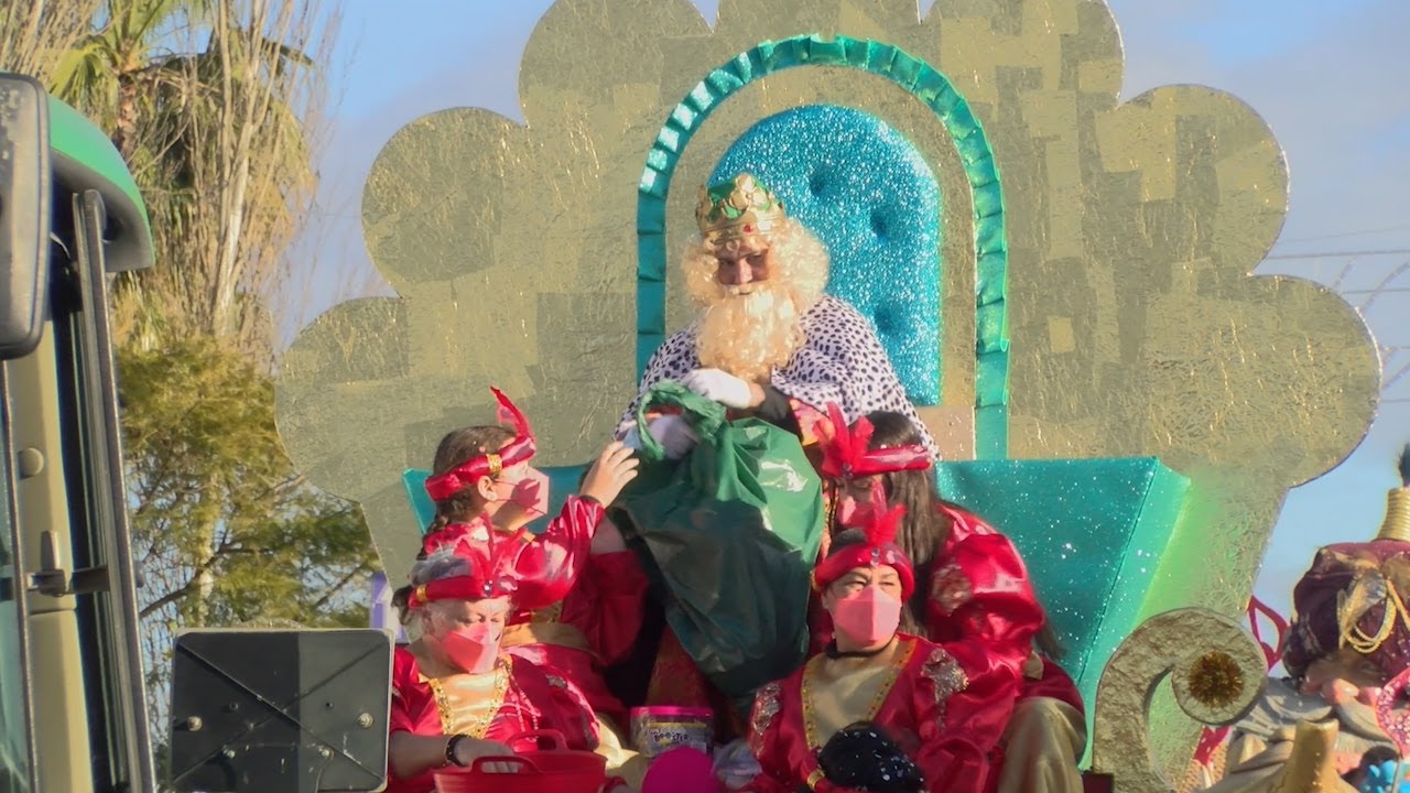 Cartaya Tv | Los Magos de Oriente reparten magia e ilusión