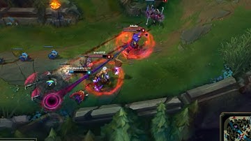 Thresh   Click the lantern