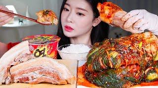 ASMR * MAKING KIMCHI! MUST EAT FOODS ★ FRESH KIMCHI & SUYUK(BOILED PORK BELLY) SPICY RAMYUN MUKBANG