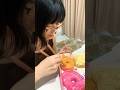 Cuman istri Jepang makan donat pake sumpit 😂🍩🥢
