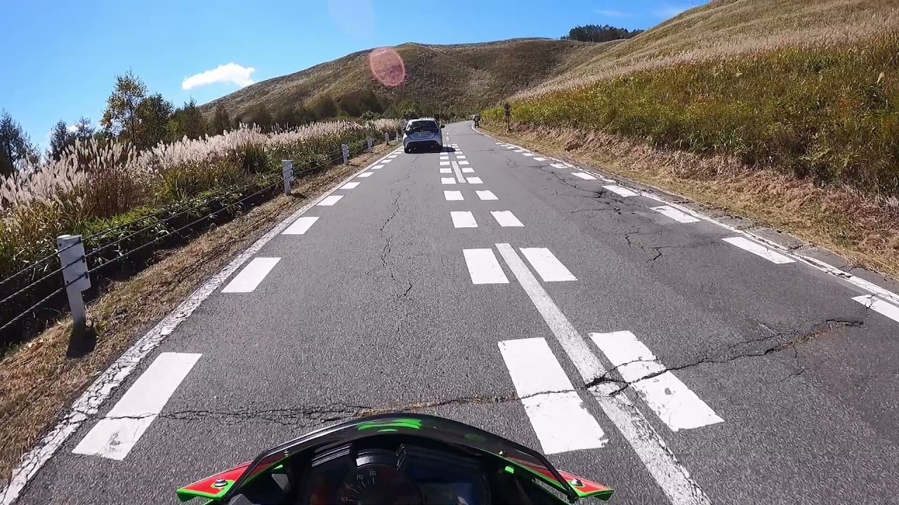 Venus Line Kawasaki ZX-25R OverRacing Exhaust Sound - YouTube