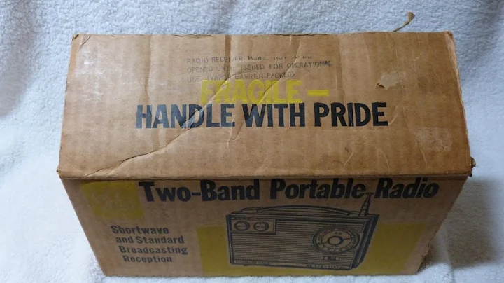 1964 General Electric model P-925B / R-1289 "morale receiver" (USA)