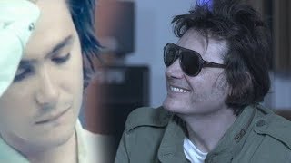 Video thumbnail of "Manic Street Preachers Interview + Hold Me Like A Heaven live on The One Show. Resistance Is Futile"