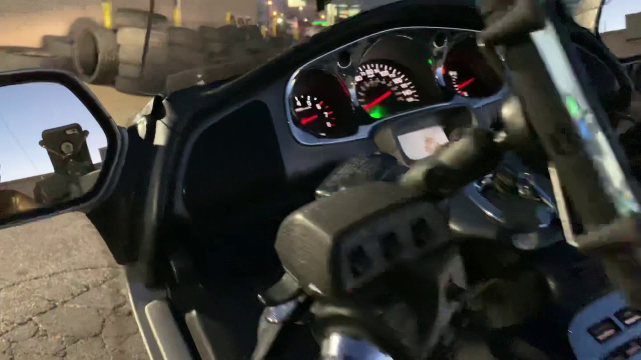 Honda Gold wing audio upgrade 2003 - YouTube