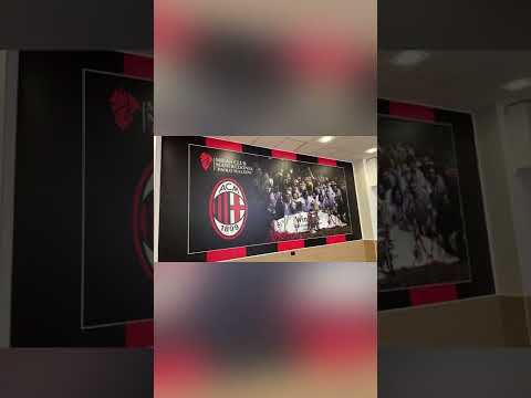 Il capitano del Milan Calabria saluta il nuovo nato Milan Club di Manfredonia