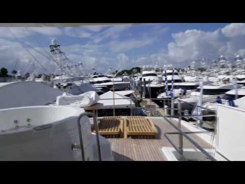 Hatteras 100 Motor Yacht At 2016 Fort Lauderdale Boat Show