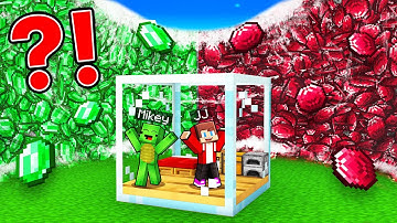 EMERALD & RUBY TSUNAMI vs. Mikey & JJ Doomsday GLASS Bunker - Minecraft (Maizen)