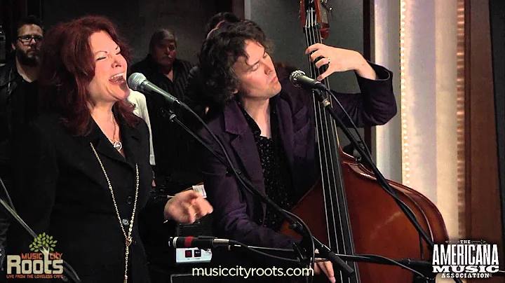 "Long Black Veil" with Roseanne Cash and Levon Hel...