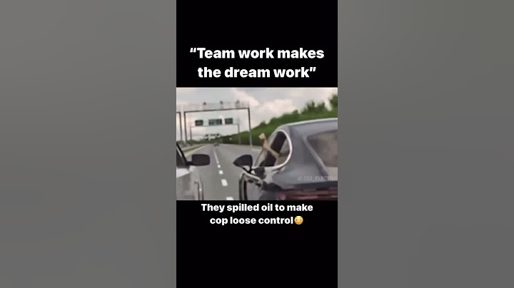 They spilled oil to make cop loose control. #mopar #cops