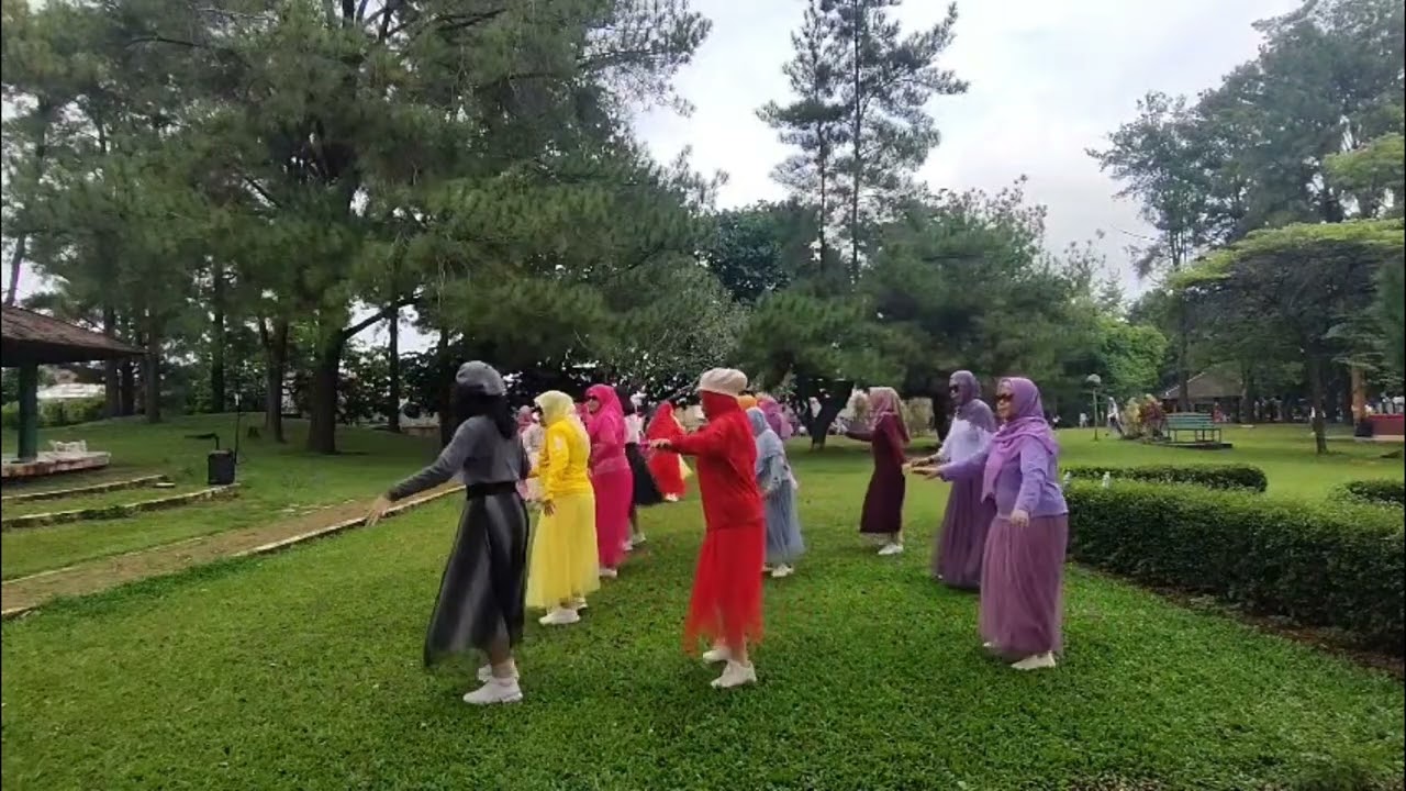 Maria Merengue Demo by Jasmine Group Ceria39 Line Dance 