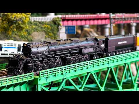 N-Scale Big Boy Smoking & Roaring in Japan! KATO Giant Layout US Train Takeover! 🚂🇺🇸