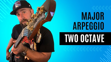 1 Minute Bass Lesson: Major Arpeggio Two Octave Hand Shifts