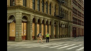 360 VR video of Manhattan with closed storefronts