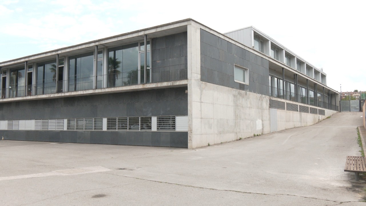 VOTV - L’Ajuntament de les Franqueses acorda un pla de xoc per al Complex Esportiu