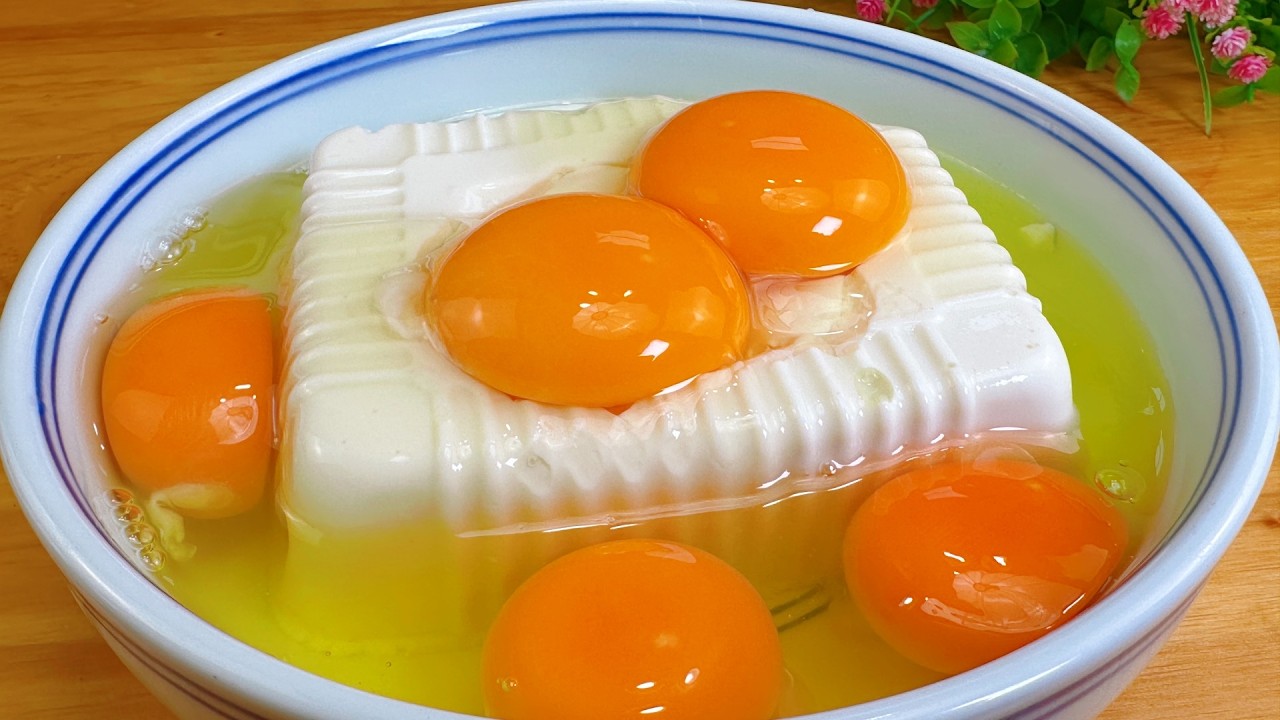 豆腐和鸡蛋这样做，我家孩子三天两头点名吃的一道菜，香味十足很下饭 ❗🤤  📌  Tofu with eggs is so healthy! Easy, quick and delicious ✅