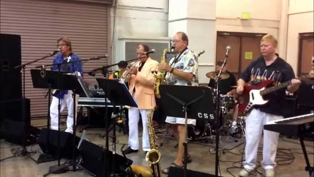 The Belaires Band featuring Ricky Suter on "Dock Of The Bay" at The