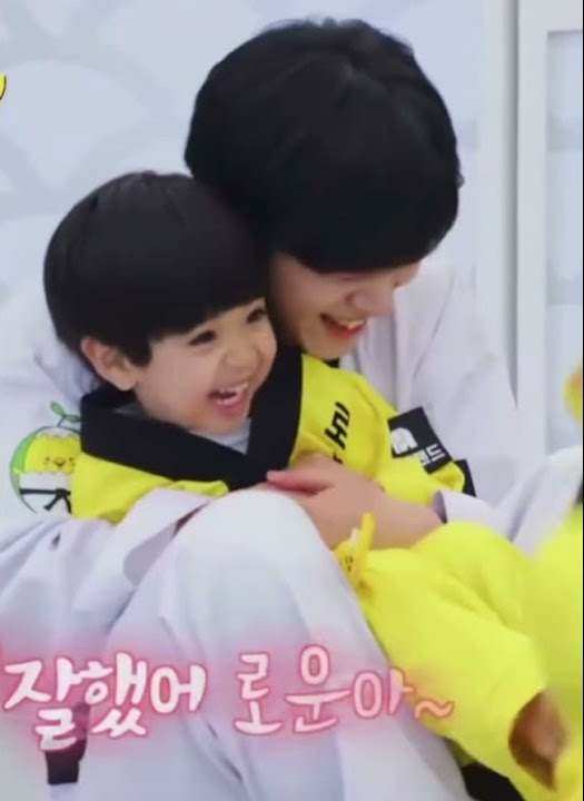 baby rowoon and yohan cute interactions🥺🥰