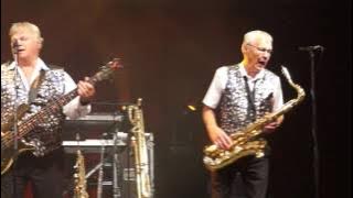 Ole Ivars - Helgefest