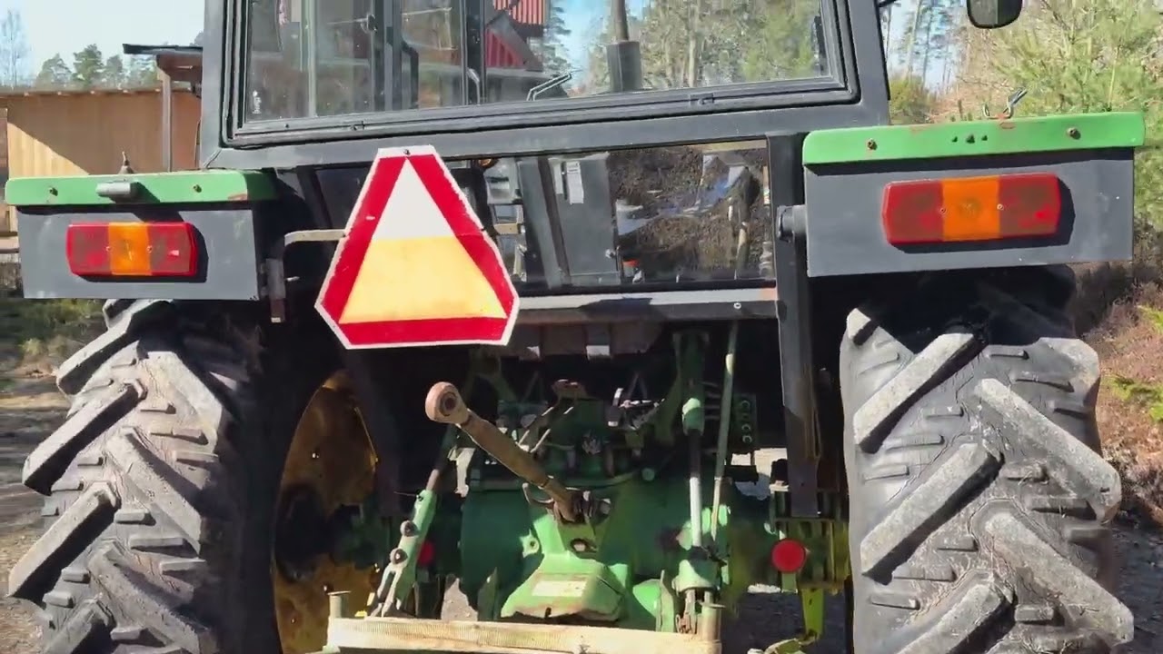 Traktor JOHN DEERE 2130