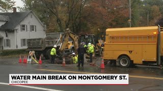 Crews repair water main break on Montgomery St. in Chicopee