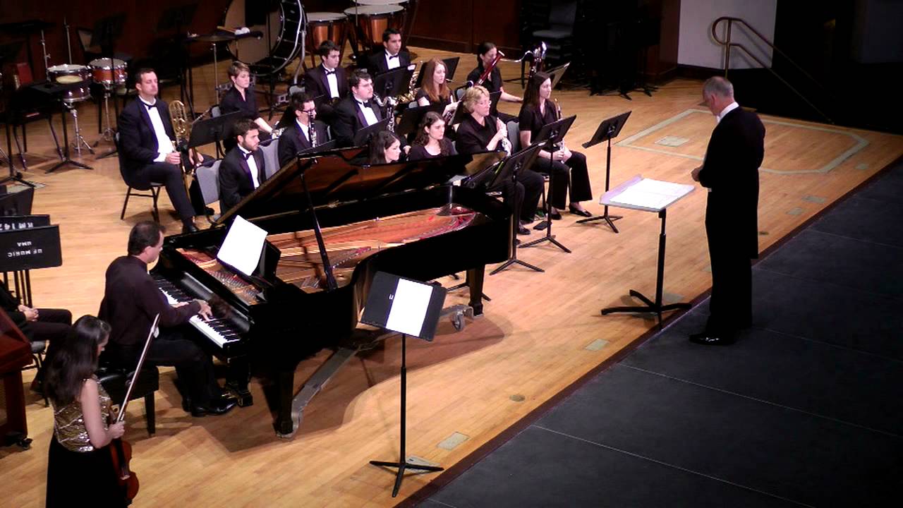 Alban Berg Chamber Concerto for Piano, Violin and 13 Winds, I Thema