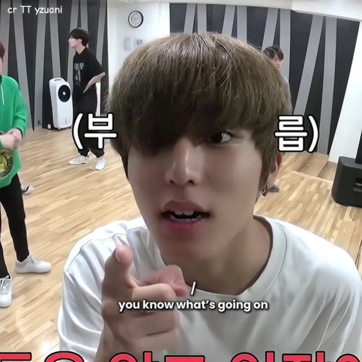 #PARKJEONGWOO (smart & honest) vs #TREASURE MAP staffs🤣 1-0 winner🐺 #트레저 #kpop #shorts