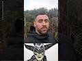 HOMBRE ESTALLA AL ENCONTRAR UN BACHE ENORME EN UNA CARRETERA "COMO MIRAN POR NUESTRA SEGURIDAD EH"